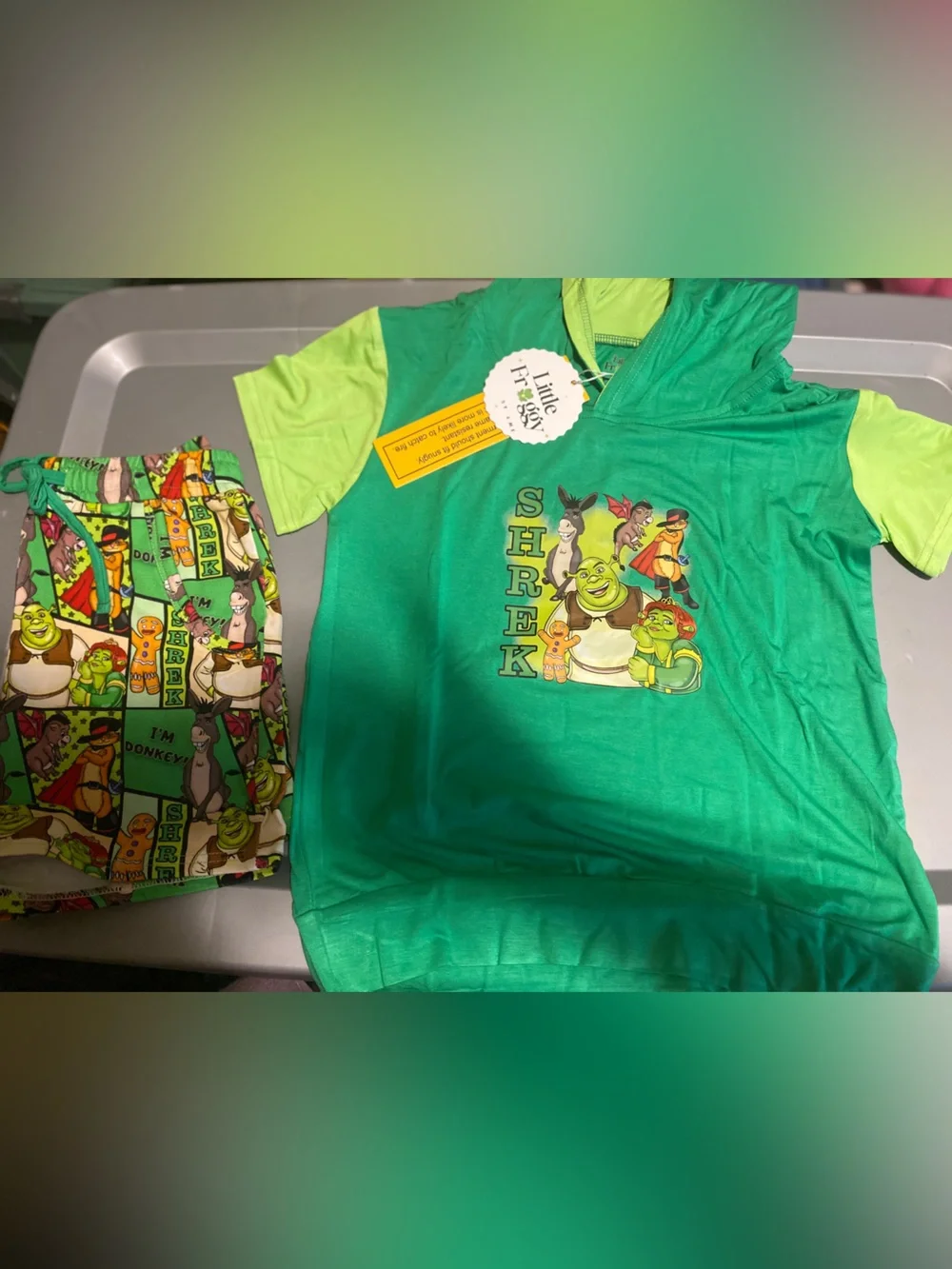 Shrek Bamboo hooded shirt with French Terry shorts NWT size 7/8